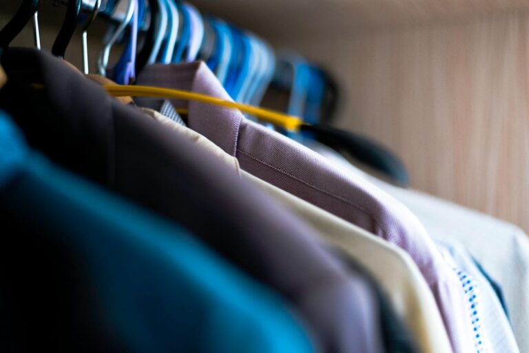 Hackett London : l&rsquo;élégance britannique en clair, ses pièces et comment bien l&rsquo;acheter