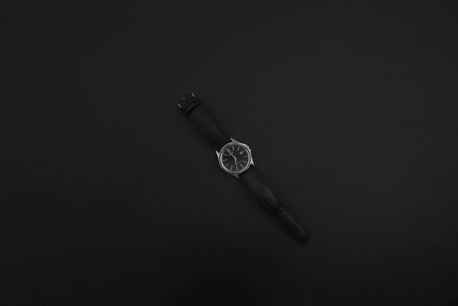 Montre Fossil Townsman classique au cadran texturé, bracelet cuir patiné, vue de face