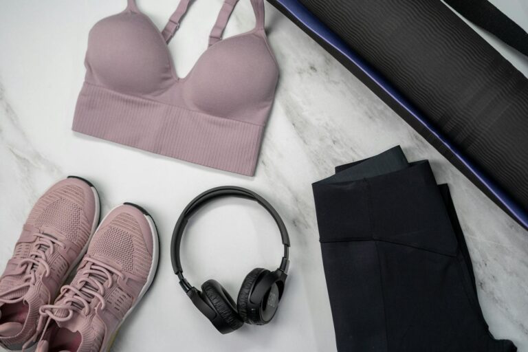 Vêtements de sport : choisir selon l&rsquo;activité, la fréquence et la matière
