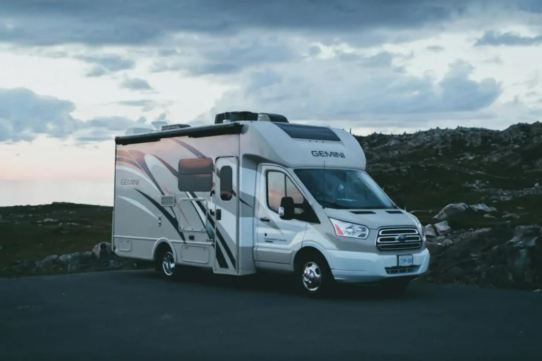 Accessoires de camping-car : les indispensables pour bien voyager