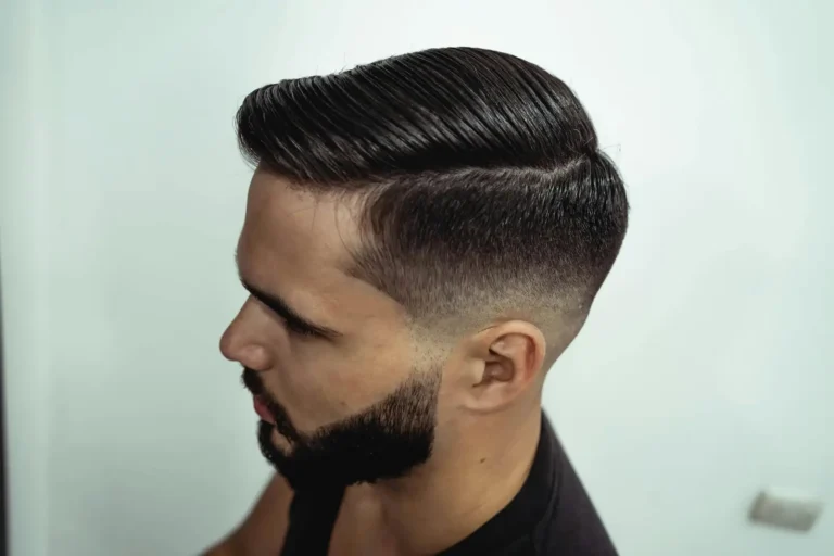 Cheveux homme court