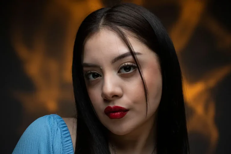 Maquillage Blanche-Neige : les signaux qui font le personnage