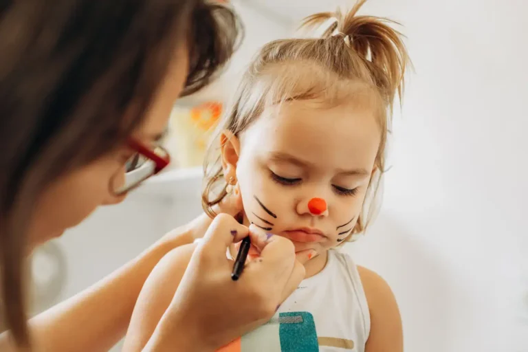 Maquillage de lapin : les trois signes qui évitent le chat